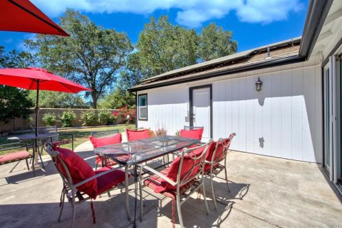 625 Evans Rd, Liberty Farms CA  95620-4272 exterior