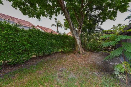 23327 Water Cir, Boca Raton FL  33486-8540 exterior