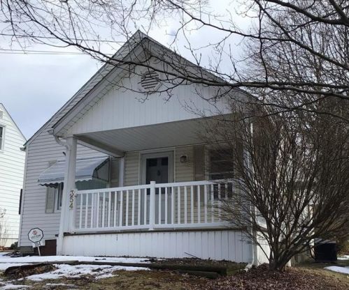 354 Euclid Ave, Hermitage, PA 16146-3474
