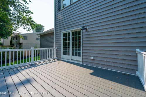 803 Leonardville Rd, Leonardo NJ  07737-1335 exterior