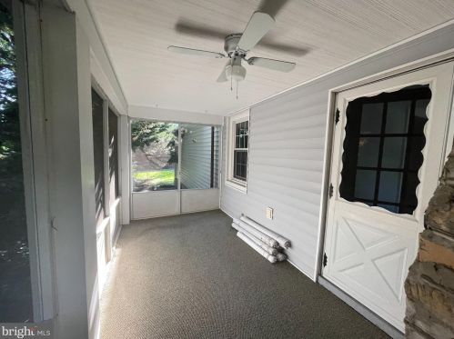 504 Church St, Charles Town WV  25414-1314 exterior