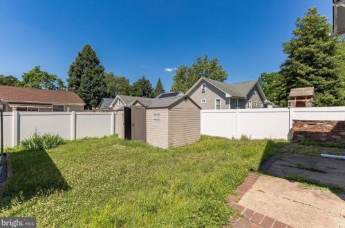 2215 Scovel Ave, Camden NJ  08110-1725 exterior