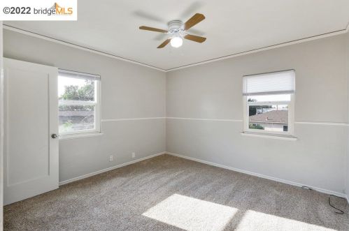1390 Maple St, West Pittsburg CA  94565-2761 exterior
