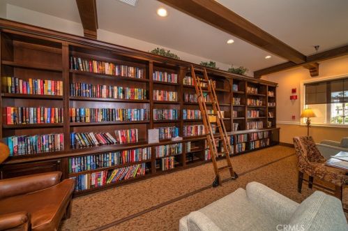 1562 Green Creek Trl, Beaumont CA  92223-7364 exterior