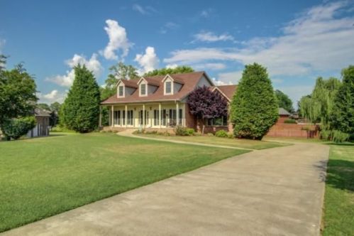 269 Avignon Way, Clarksville TN  37043-6255 exterior