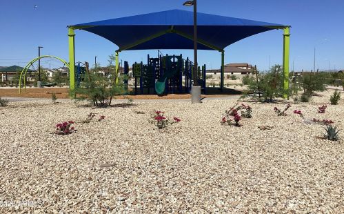 10831 Parkway Dr, Tolleson AZ  85353-4410 exterior