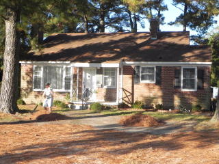 1615 Holly St, Goldsboro, NC 27530-3125
