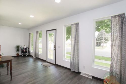 406 Scott St, Fond Du Lac WI  54935-2632 exterior