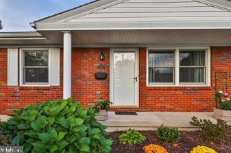 1166 7th St, Catasauqua, PA 18032-2103