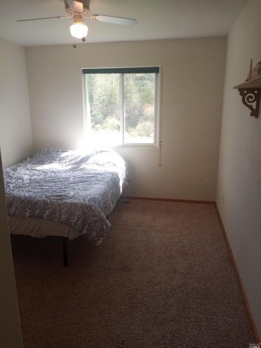 5480 Canyon Rd, Willits CA  95490-9242 exterior