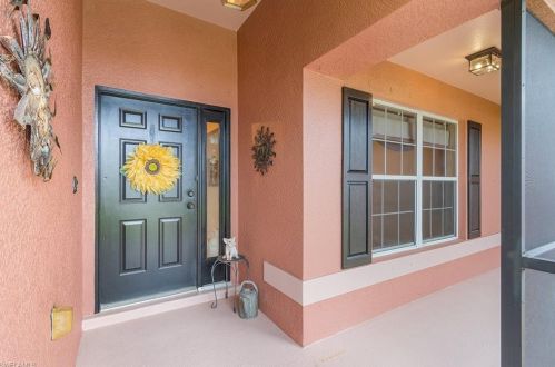 1503 13th Ave, Cape Coral, FL 33909-1523