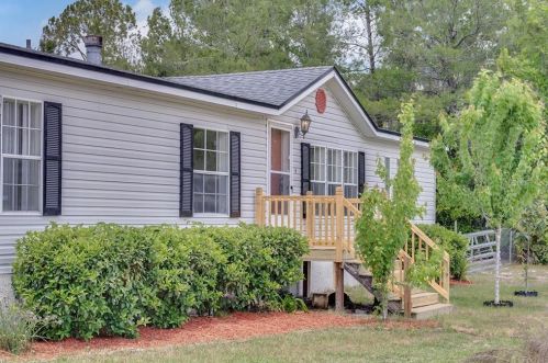1150 10th Ave, Deland, FL 32724-3353