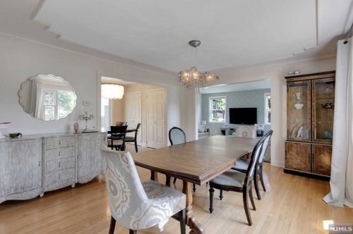 1663 River Rd, Teaneck NJ  07666-2259 exterior