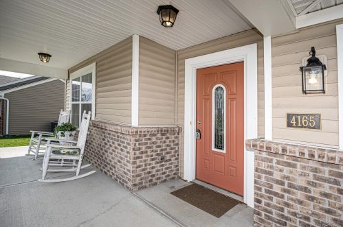 4165 Aubrey Ln, Cincinnati, OH 45245-7049