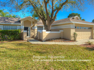 8437 Royal Hart Dr, New Port Richey, FL 34653-7018