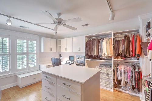 1521 Lindsey Creek Dr, Mount Pleasant SC  29466-8393 exterior