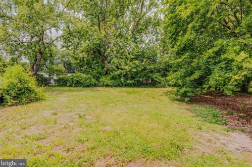 231 President Dr, Dover DE  19901-5223 exterior