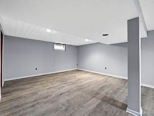 1110 Evergreen Dr, Waukesha WI  53188-2318 exterior