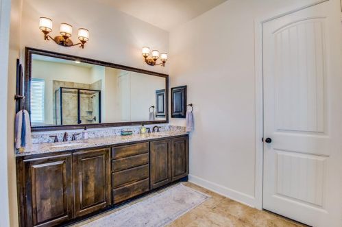 5512 Rosena Trl, Lewisville TX  75028-4328 exterior