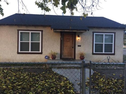 212 Willow Ave, Porterville, CA 93257-3434
