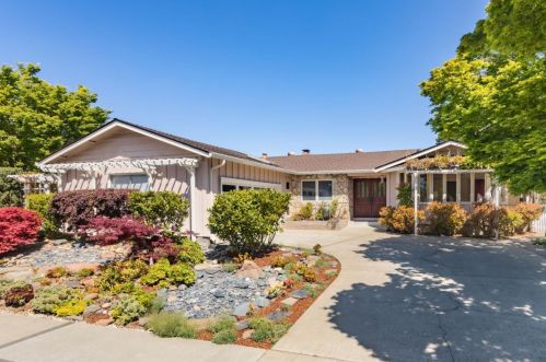 713 Saranac Dr, Sunnyvale, CA 94087-2215