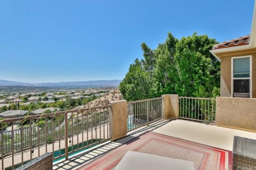 24282 Reyes Adobe Way, Santa Clarita, CA 91354-1558