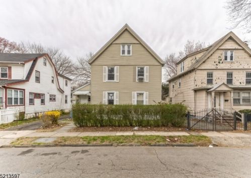 187 Brighton Ave, East Orange, NJ 07017-1804