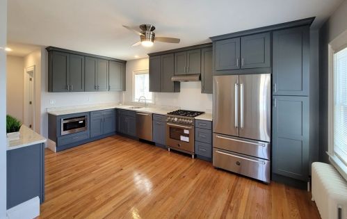 45 Thaxter Ave, Abington MA  02351-2505 exterior