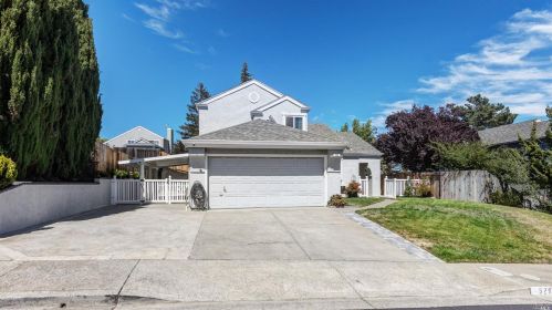 529 Fuchsia Dr, Benicia CA  94510-3730 exterior