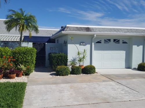 383 Boca Ciega Point Blvd, Saint Petersburg, FL 33708-2735