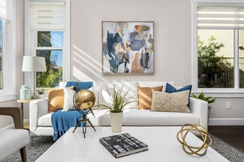 8435 Heatherview Ln, Orange, CA 92869-5901