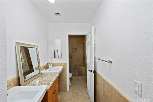 2869 Plaza Serena Dr, Rialto CA  92377-3437 exterior