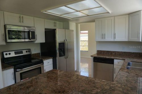 1389 Madrid Way, Casselberry FL  32708-5020 exterior