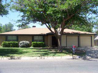 2609 Ward St, Midland, TX 79705-7328