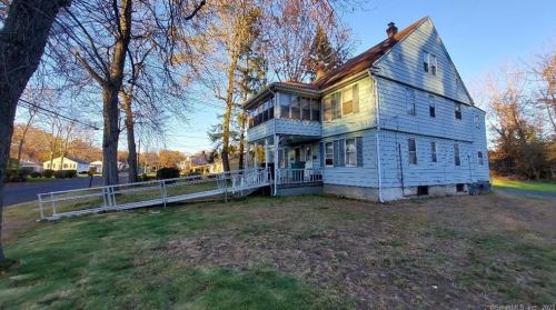 6 Greenwood Ave, Bloomfield, CT 06002-3847