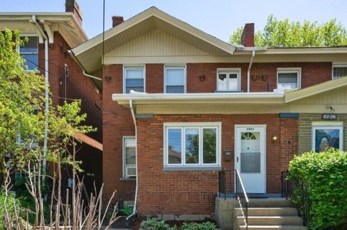 5884 Hobart St, Pittsburgh, PA 15217-2110
