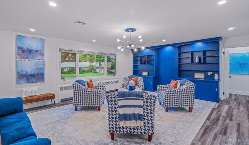 48 Patton Dr, East Brunswick NJ  08816-1130 exterior