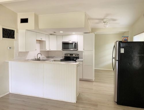 4210 8th Ave, Saint Petersburg, FL 33713-6330