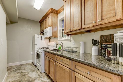 1310 Byu Shr Dr, Galveston TX 77551-4300 exterior