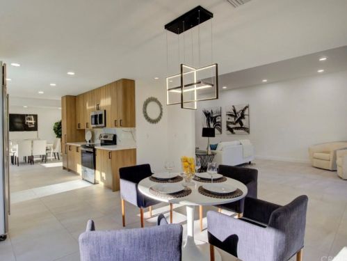 65 Colgate Dr, Rancho Mirage CA  92270-3703 exterior