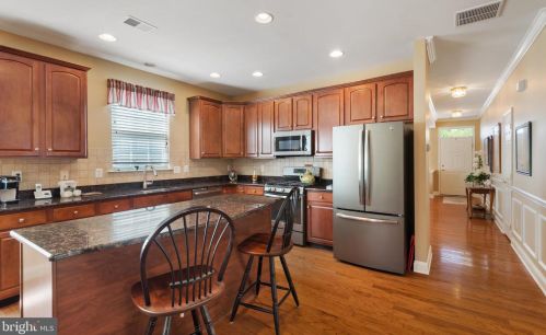 122 Somerfield Rd, Swedesboro NJ  08085-2504 exterior