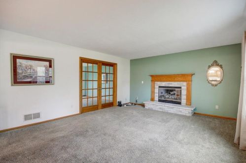 13125 Wade Dr, Waukesha WI  53151-9013 exterior