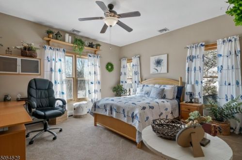 1 Mohawk Xing, Wantage NJ  07461-4539 exterior