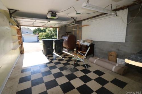 147 Wait St, Walden NY  12586-1325 exterior