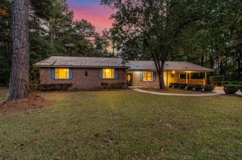 122 Melanie Ln, Harleyville, SC 29448-4316