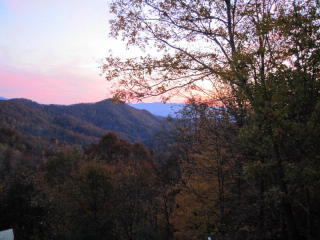 200 Grouse Rd, Franklin, NC 28734-2468
