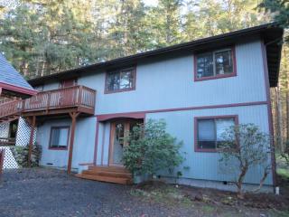 86633 Bailey Hill Rd, Eugene, OR 97405-9415