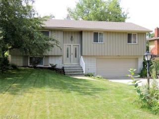 4766 Wolff Dr, Brunswick, OH 44212-2551