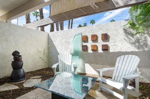 35054 Mission Hills Dr, Rancho Mirage CA  92270-1323 exterior