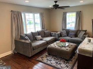 11 Olden Ter, Trenton, NJ 08610-2516